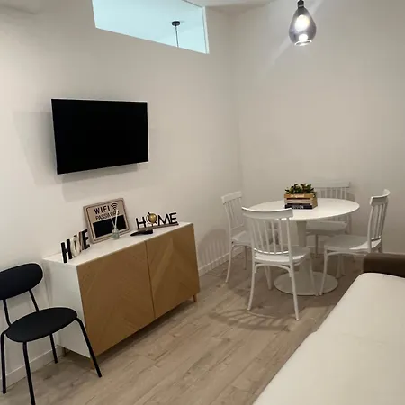 Апартаменты Cafe Balduina Рим